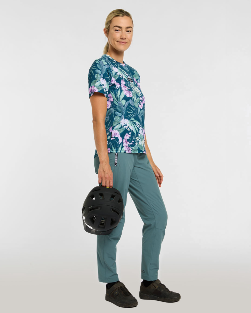 Dharco Womens Short Sleeve Jersey | Wild Orchid